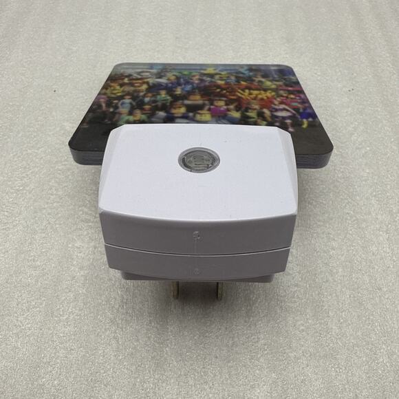 Night Light Plug into Wall For Boys, Girls Roblox design used *READ... - Picture 4 of 11